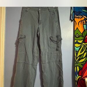 AMERICAN EAGLE PANTS